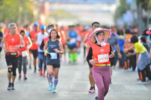 BIB: 
                            <button type="button" onclick="openModal(12773923)" class="btn btn-primary btn-sm float-right btn-popup" data-toggle="modal" data-target=".modal-high-quality">
                        <i class="fas fa-shopping-cart"></i> Add to Cart
                    </button>
                                            <button type="button" onclick="isThisMe(12773923, true)" class="btn btn-success btn-sm float-right btn-popup btn-isme hidden" data-toggle="tooltip" data-placement="bottom" title="นี่คือรูปของคุณใช่ไหม คลิกที่นี่เพื่อเอาเข้าอัลบั้ม">
                        <i class="fas fa-plus"></i> Add to album
                    </button>
                    <button type="button" onclick="isThisMe(12773923, false)" class="btn btn-warning btn-sm float-right btn-popup btn-isnotme hidden">
                        <i class="fas fa-ban"></i> Remove from album
                    </button>